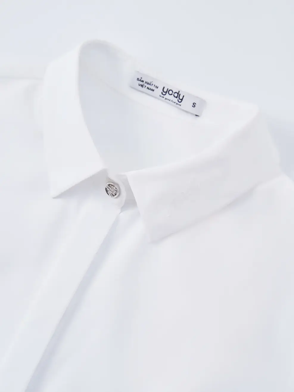Áo sơ mi nữ polyester nano solid cộc tay cơ bản - Ảnh 5