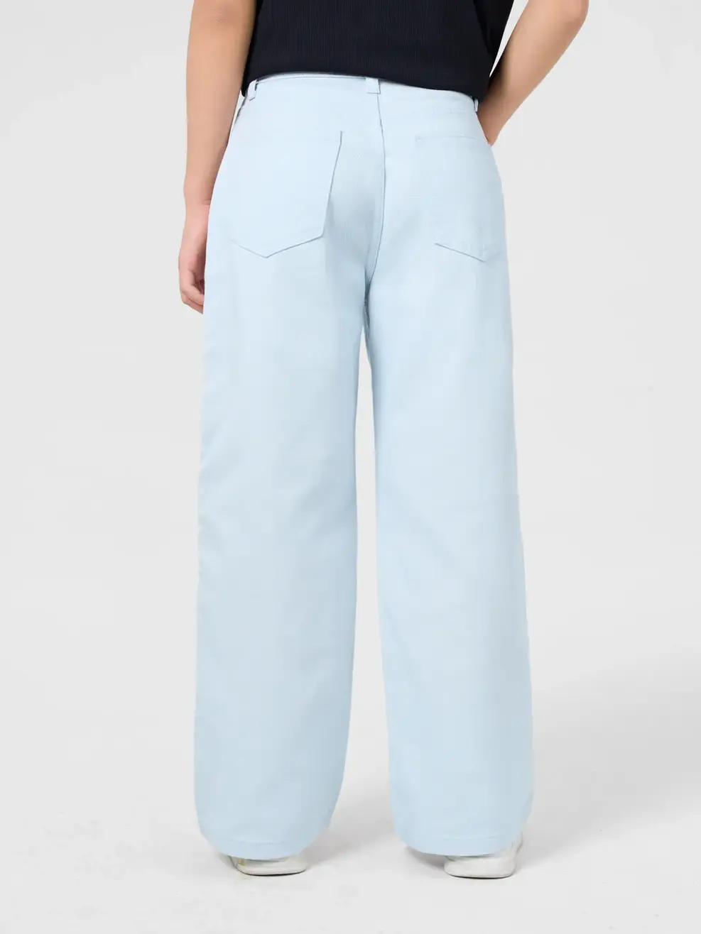 Quần Jeans Kid Nữ Ống Suông Cơ Bản - Ảnh 3